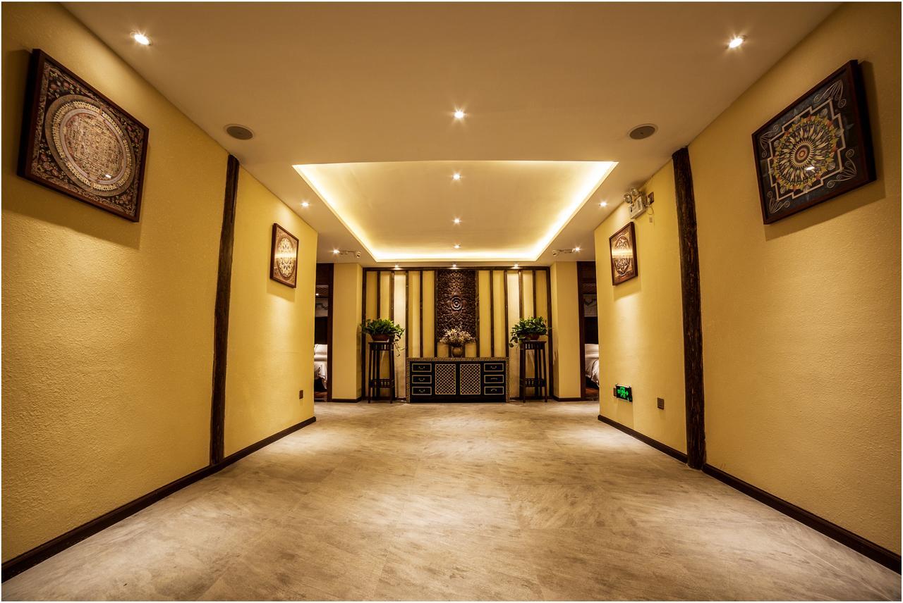 Blossom Dynasty Inn Shangri-La Exterior foto