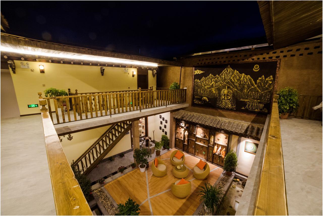 Blossom Dynasty Inn Shangri-La Exterior foto
