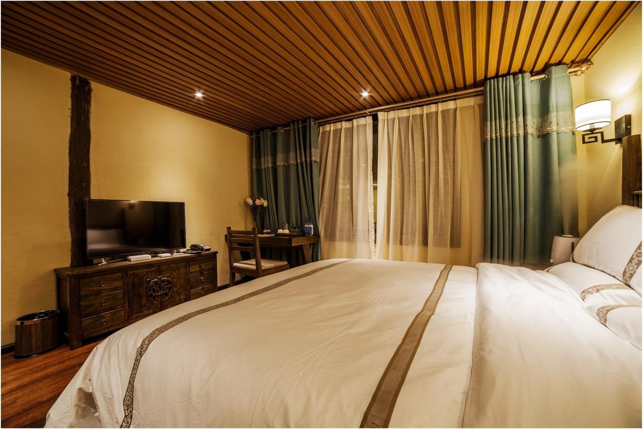 Blossom Dynasty Inn Shangri-La Exterior foto