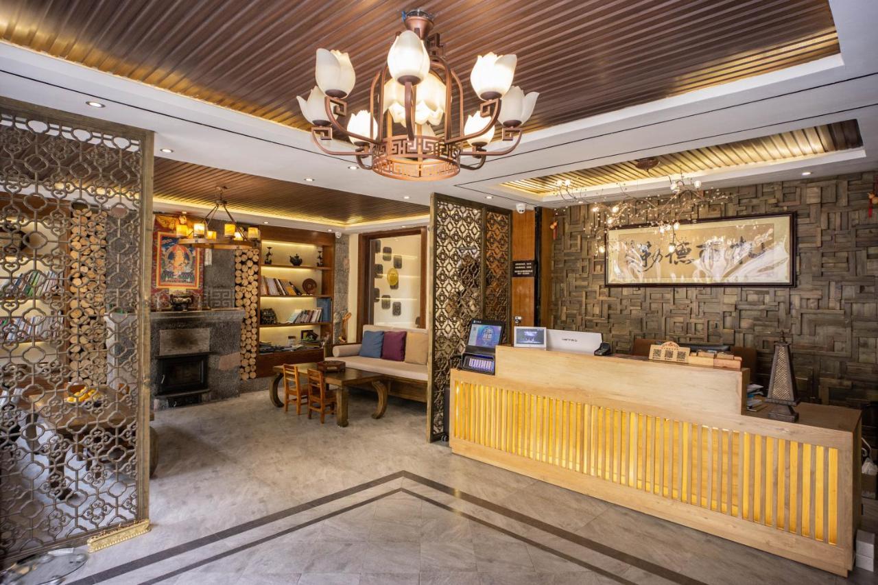 Blossom Dynasty Inn Shangri-La Exterior foto