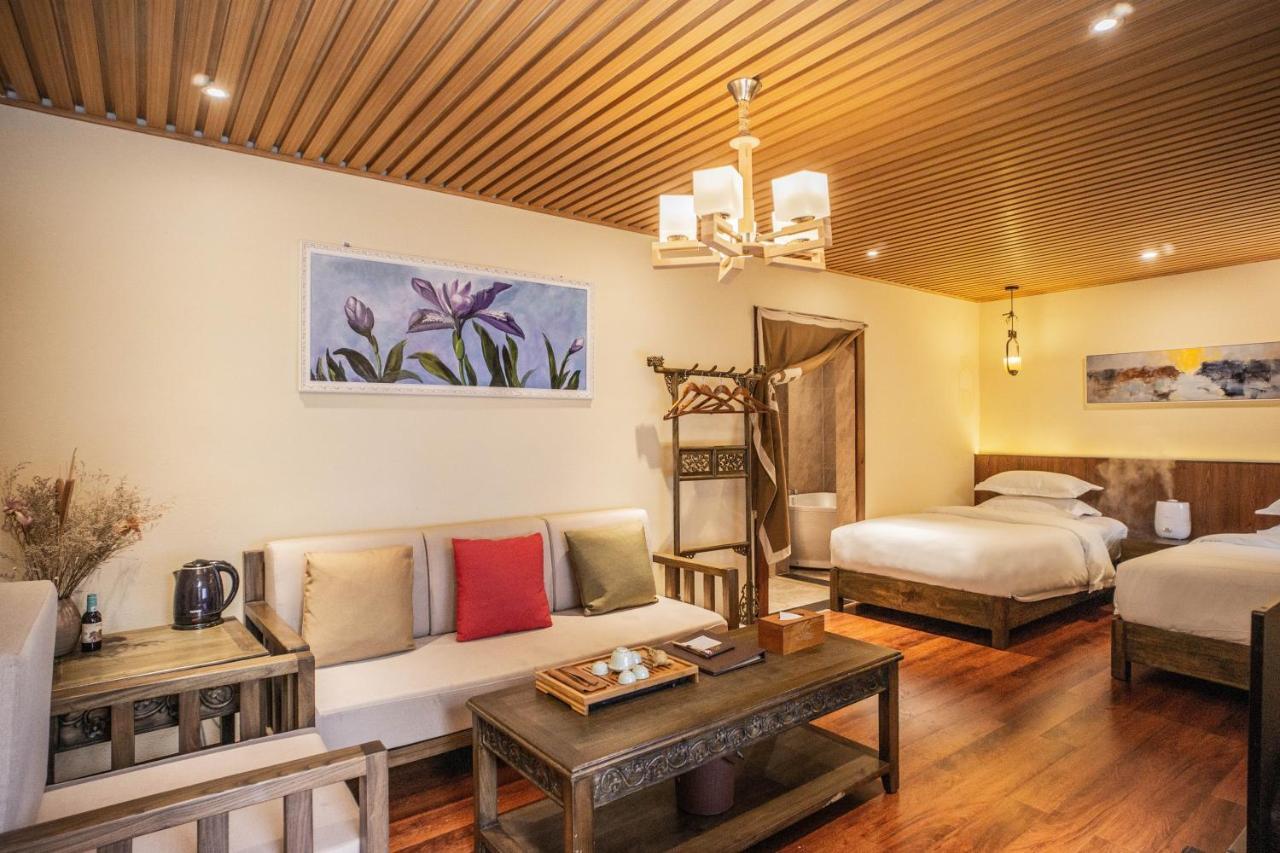Blossom Dynasty Inn Shangri-La Exterior foto